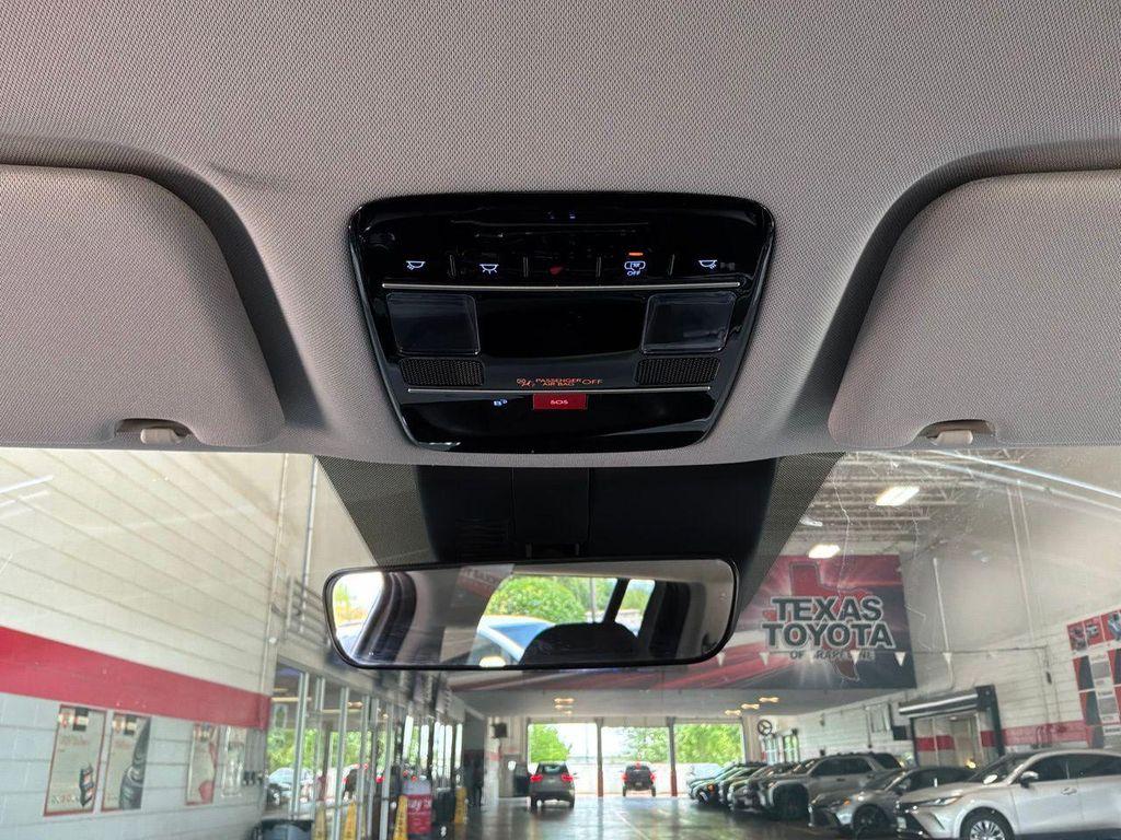 used 2025 Hyundai Santa Fe car, priced at $27,701