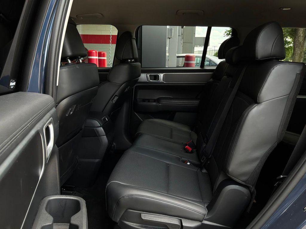 used 2025 Hyundai Santa Fe car, priced at $27,701