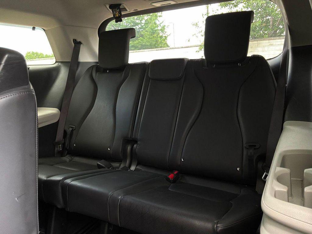 used 2024 Kia Carnival car, priced at $29,901