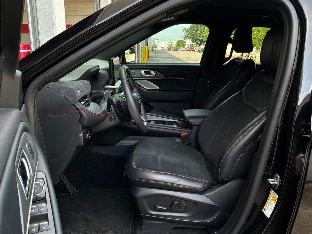 used 2025 Ford Explorer car, priced at $47,901
