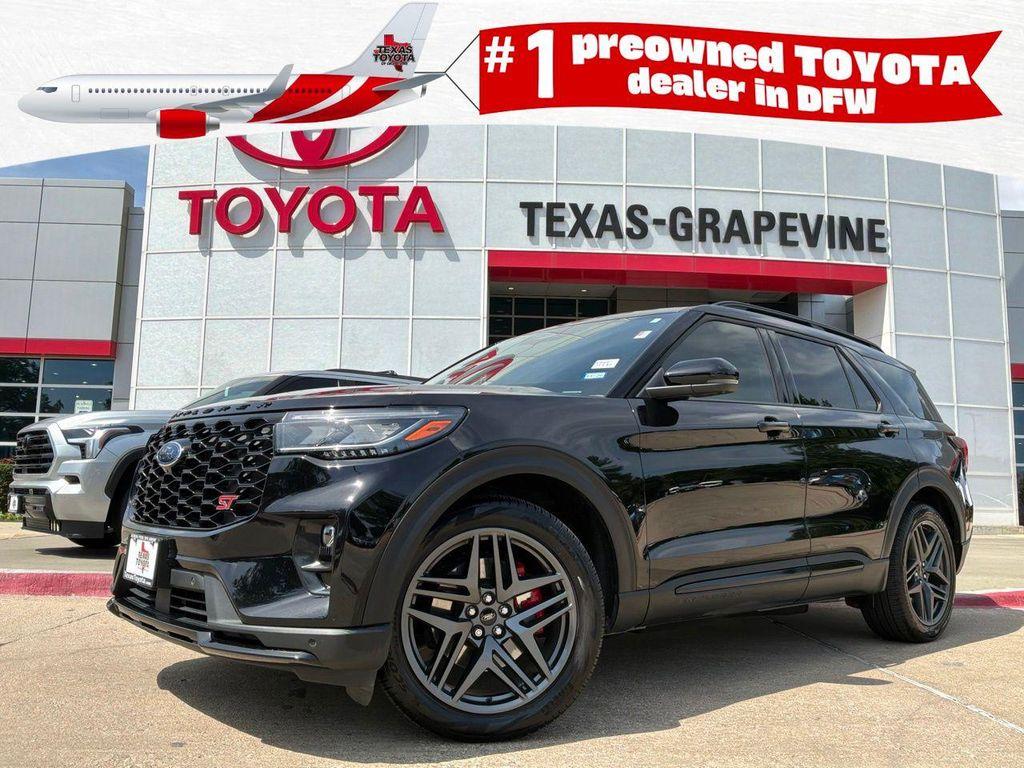 used 2025 Ford Explorer car, priced at $47,901