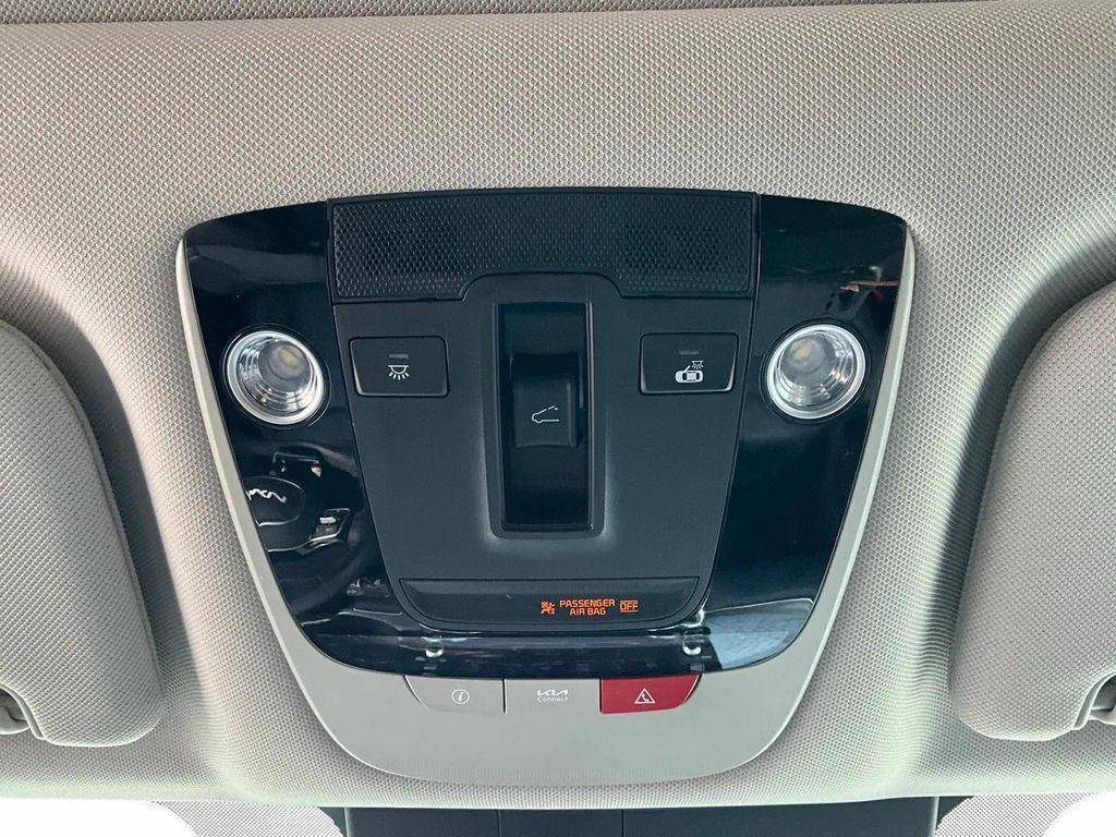 used 2023 Kia Sorento car, priced at $24,901