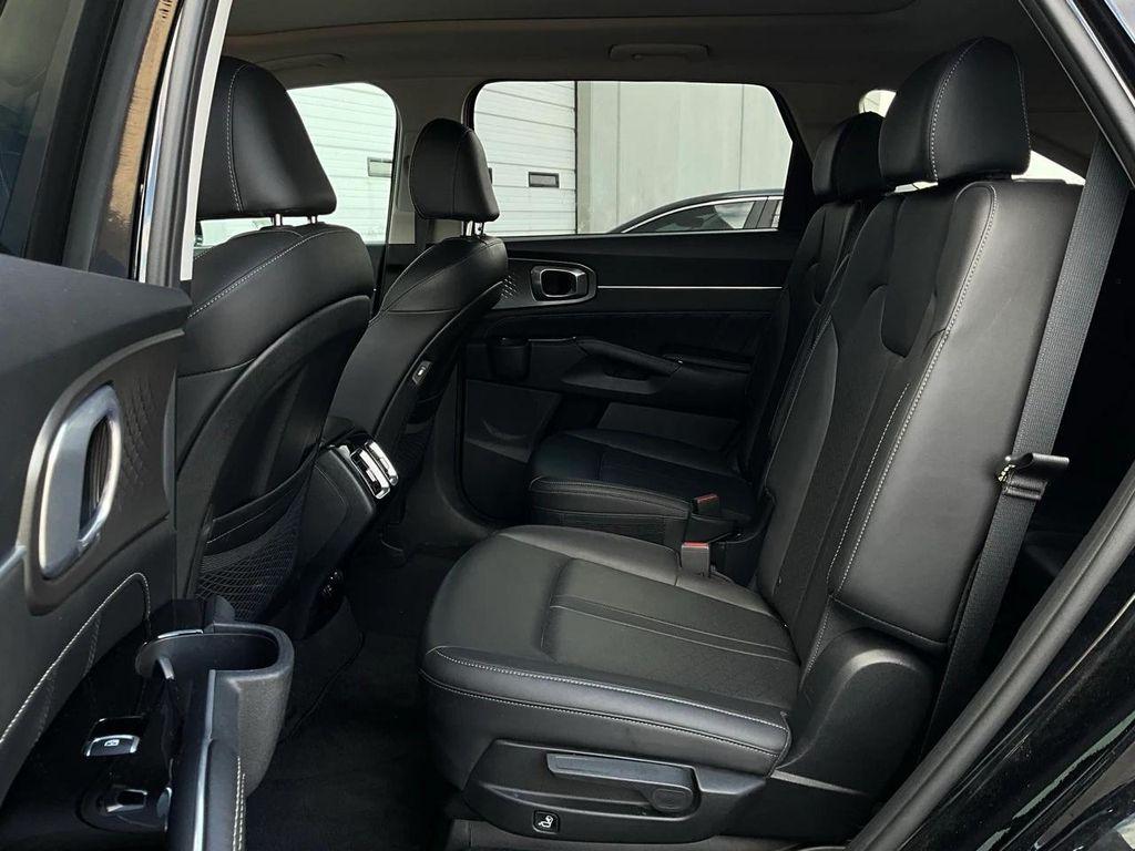 used 2023 Kia Sorento car, priced at $24,901