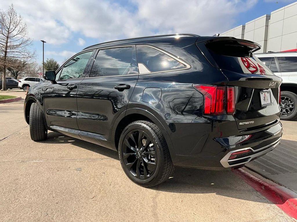 used 2023 Kia Sorento car, priced at $24,901