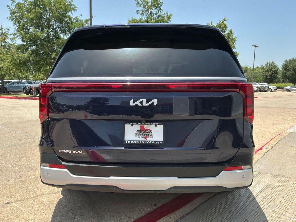 used 2026 Kia Carnival car, priced at $33,126