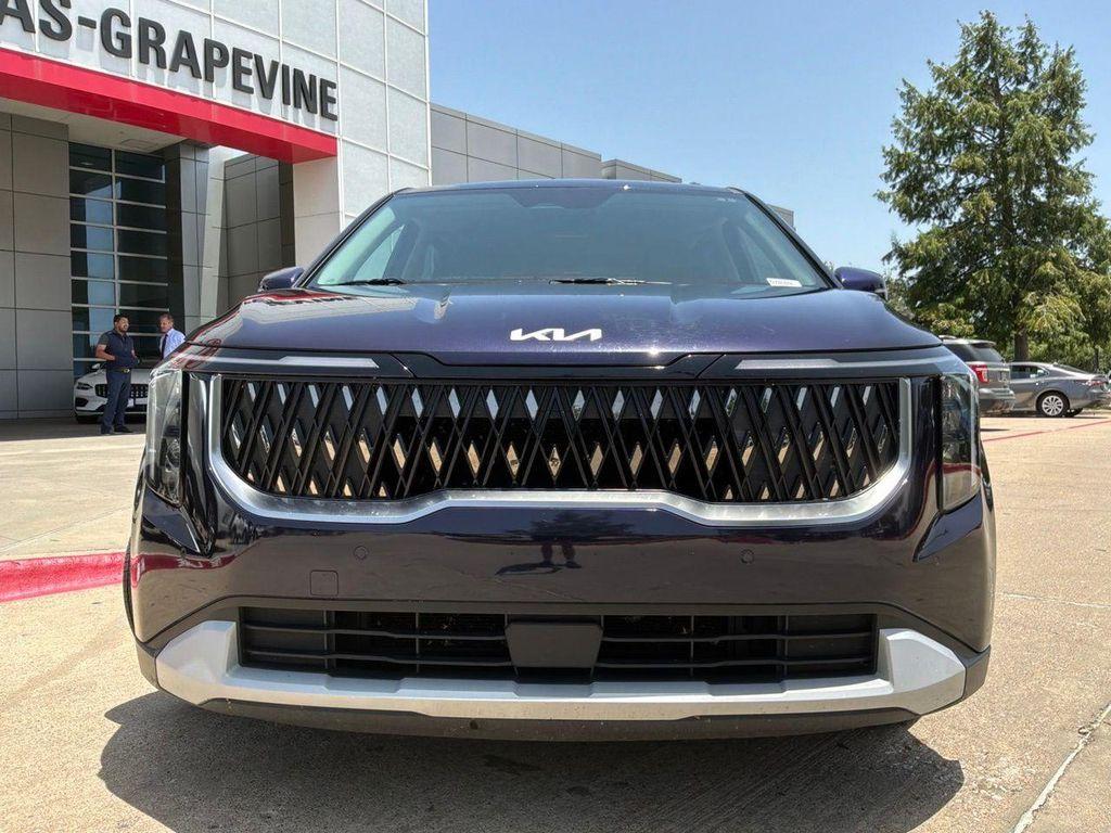 used 2026 Kia Carnival car, priced at $33,126