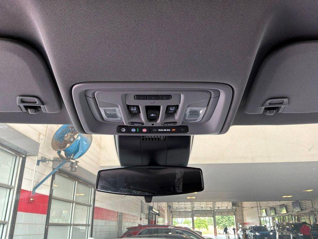 used 2024 Chevrolet Silverado 1500 car, priced at $48,901