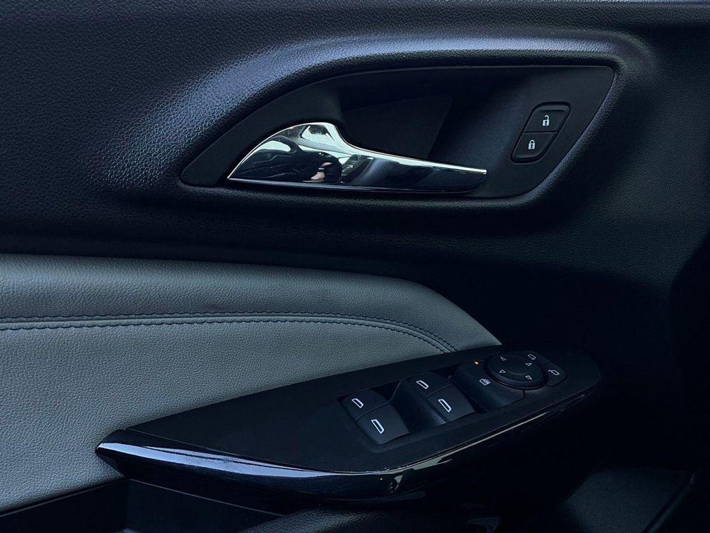 used 2025 Chevrolet Trax car, priced at $18,901