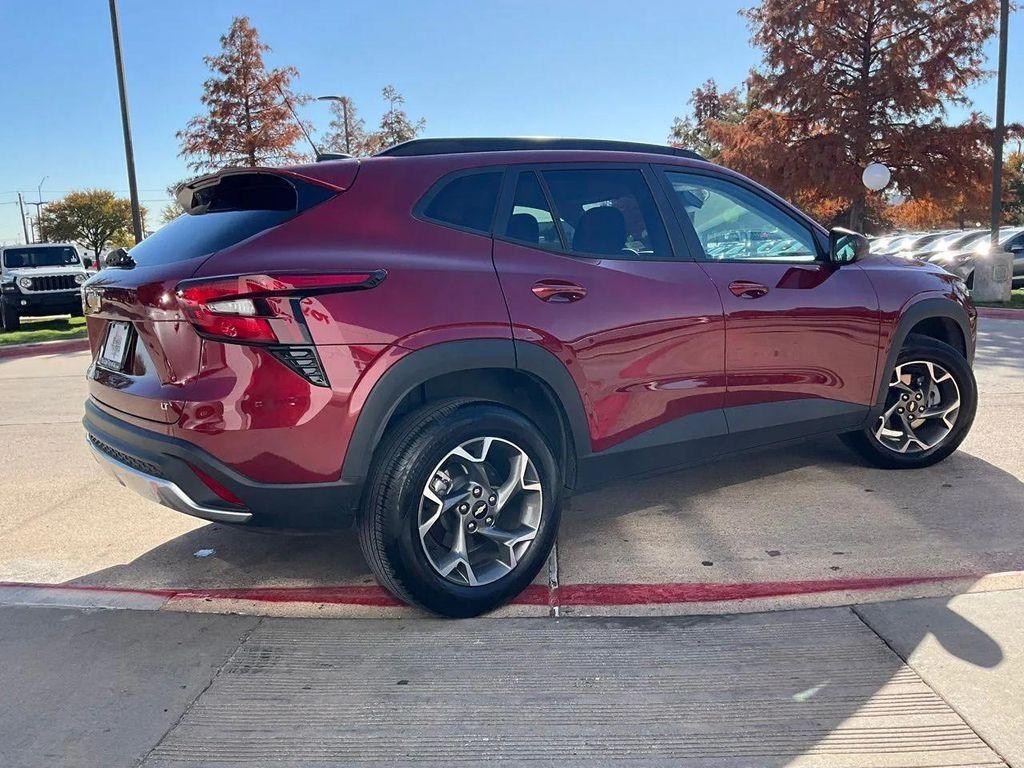 used 2025 Chevrolet Trax car, priced at $18,901