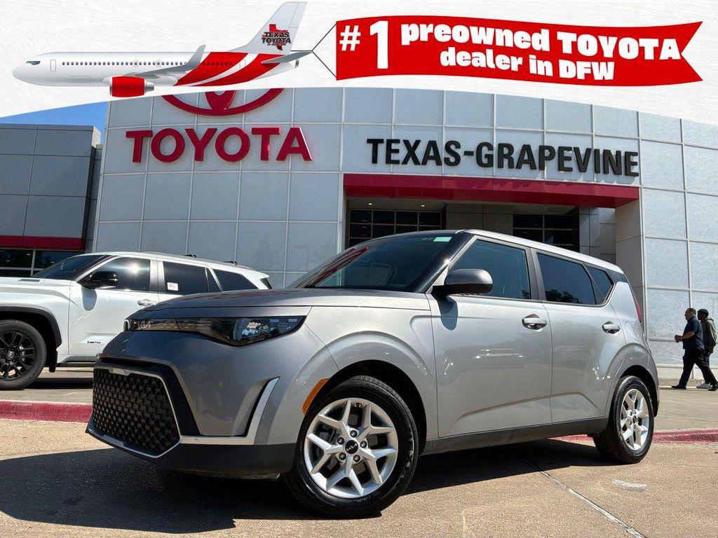 used 2025 Kia Soul car, priced at $16,801