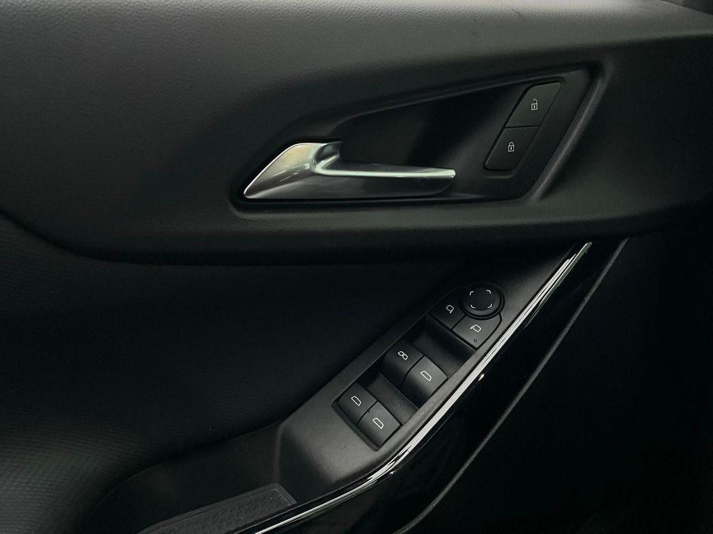 used 2025 Chevrolet Equinox car, priced at $26,901