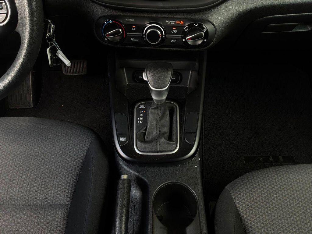 used 2025 Kia Soul car, priced at $15,901