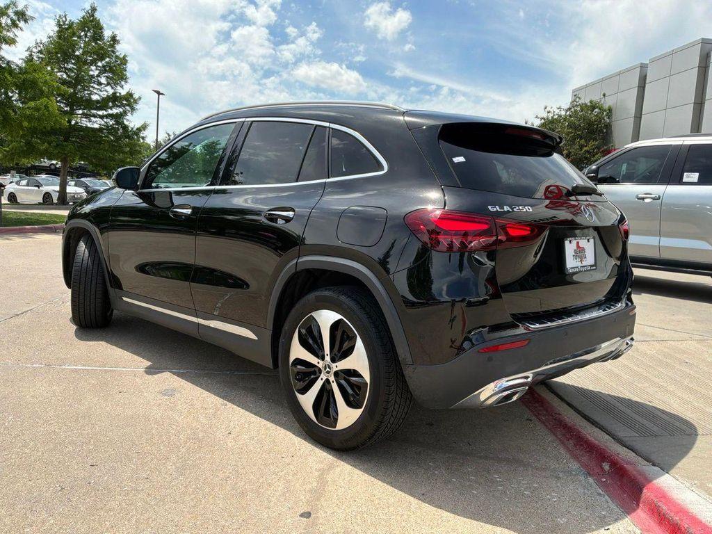 used 2025 Mercedes-Benz GLA 250 car, priced at $26,901