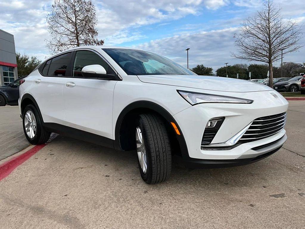 used 2025 Buick Envista car, priced at $20,901