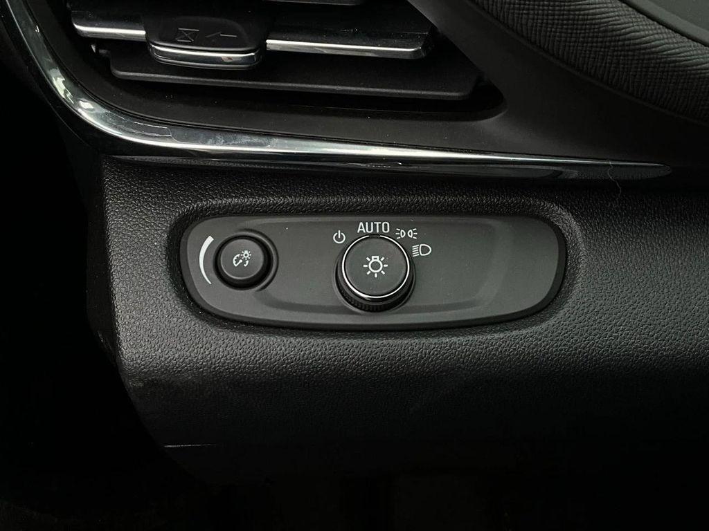 used 2025 Buick Envista car, priced at $20,901