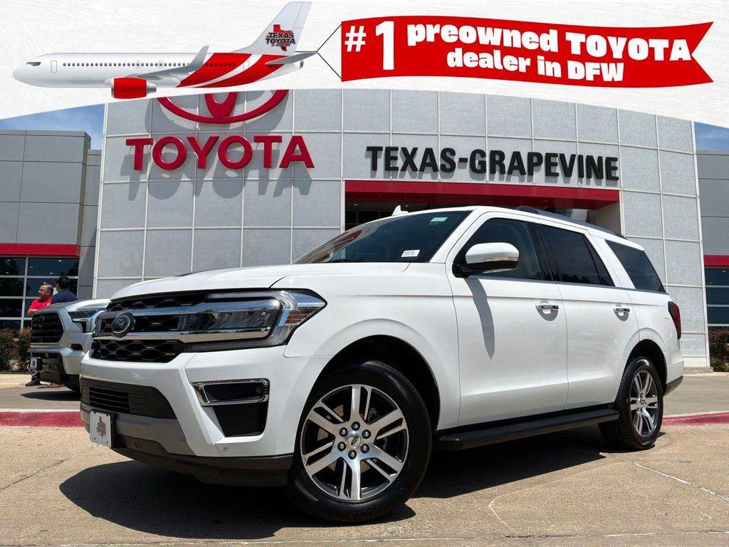 used 2024 Ford Expedition car, priced at $43,901