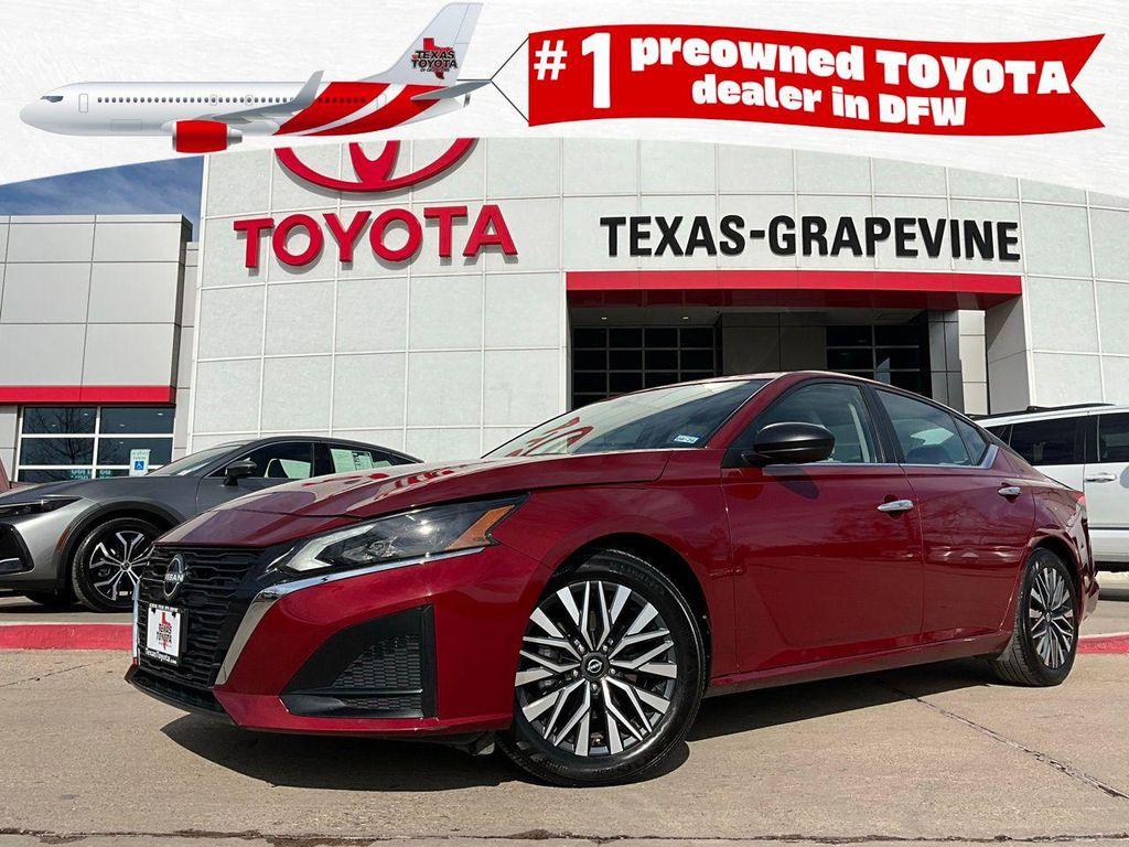 used 2025 Nissan Altima car, priced at $17,901