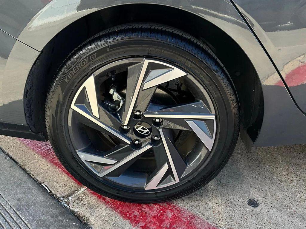 used 2025 Hyundai Elantra car, priced at $22,901