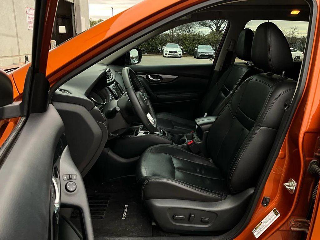 used 2019 Nissan Rogue car, priced at $13,901