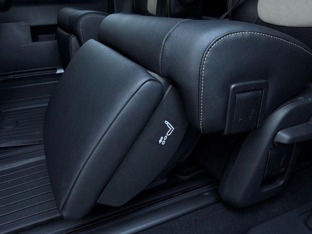 new 2026 Toyota Sienna car, priced at $61,638