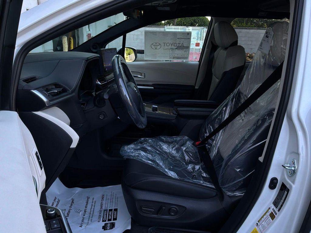 new 2026 Toyota Sienna car, priced at $61,638