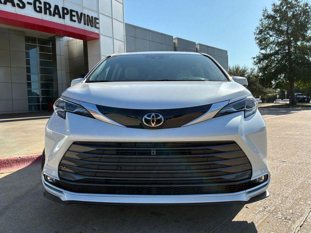new 2026 Toyota Sienna car, priced at $61,638