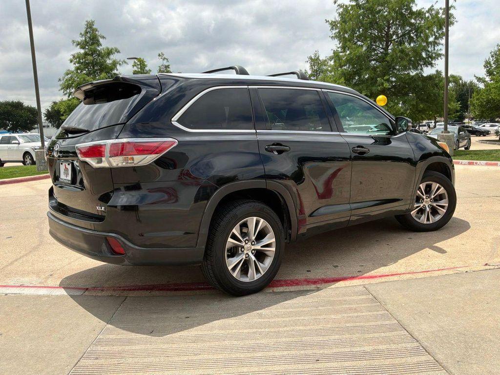 used 2015 Toyota Highlander car, priced at $18,901