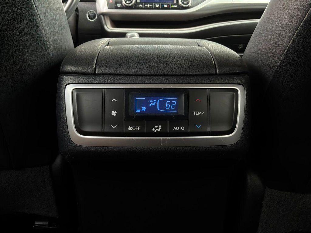 used 2015 Toyota Highlander car, priced at $18,901