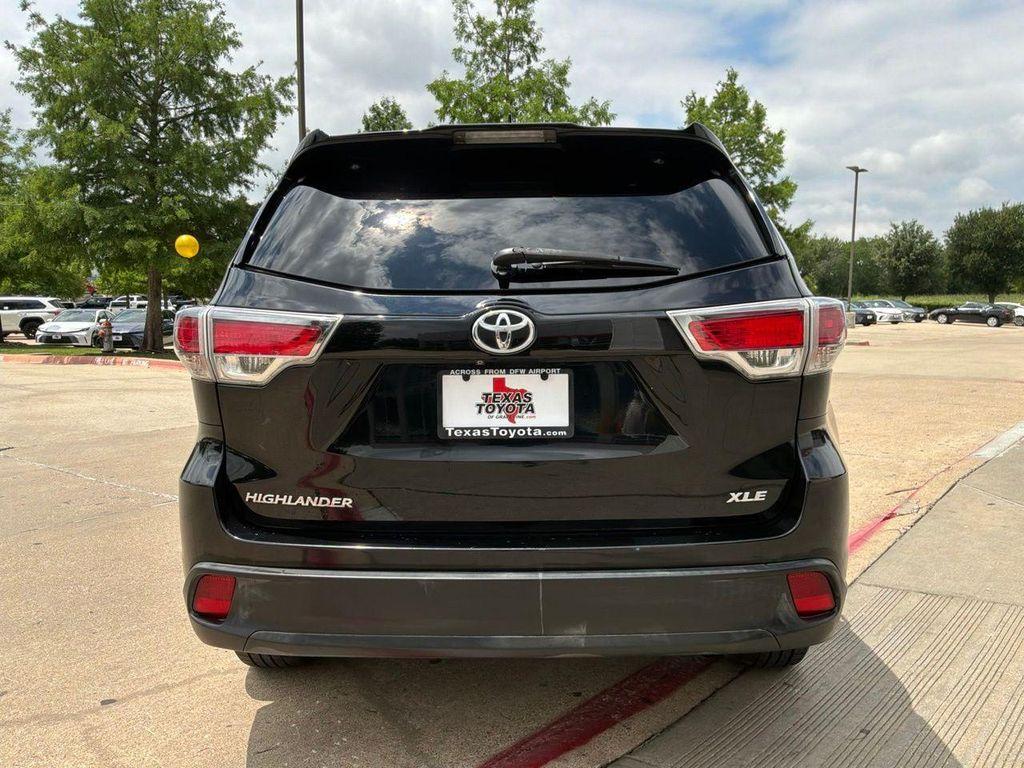 used 2015 Toyota Highlander car, priced at $18,901