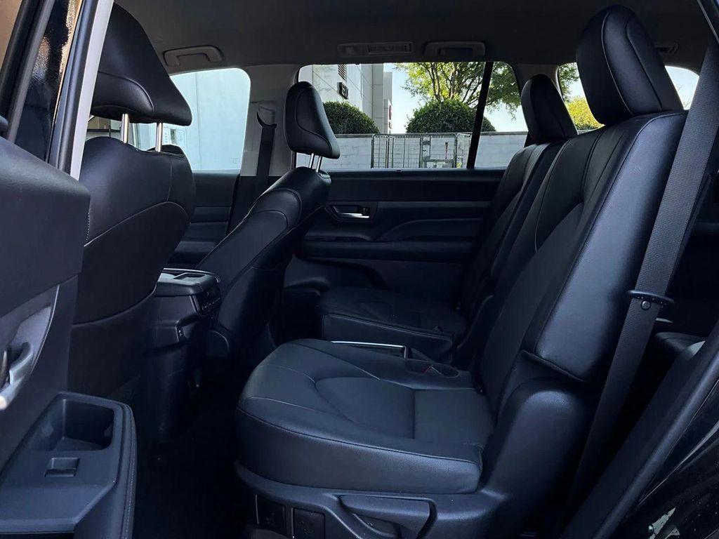 used 2025 Toyota Grand Highlander car, priced at $42,901