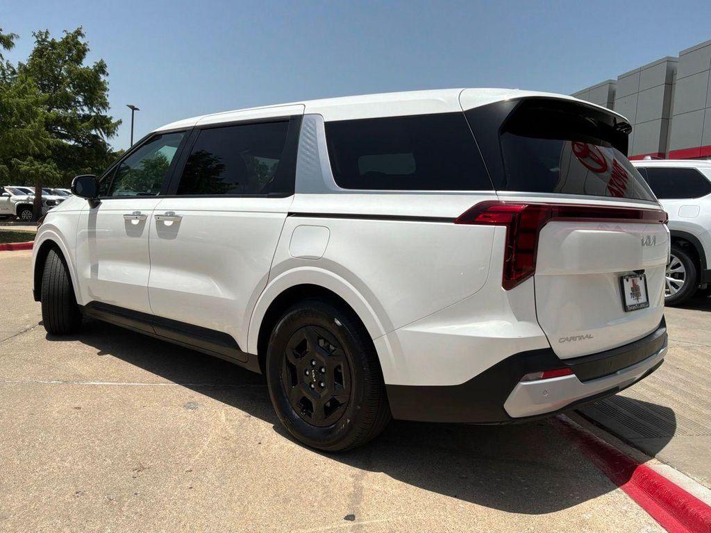 used 2026 Kia Carnival car, priced at $34,126