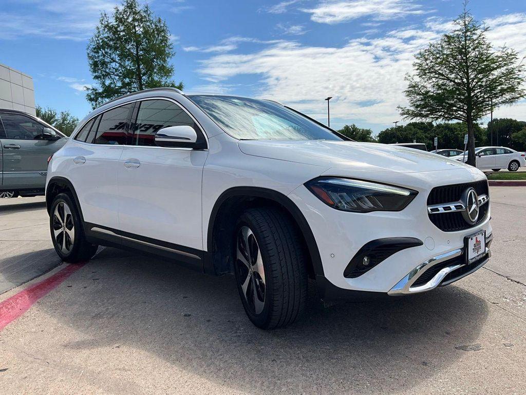 used 2025 Mercedes-Benz GLA 250 car, priced at $25,901