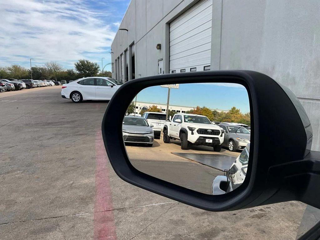 used 2025 Chevrolet Equinox car, priced at $24,701