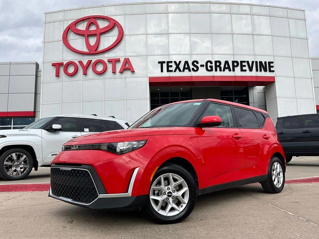 used 2025 Kia Soul car, priced at $15,901