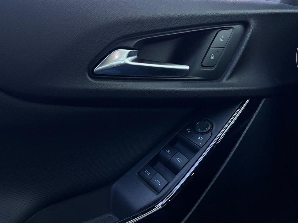 used 2025 Chevrolet Equinox car, priced at $25,901