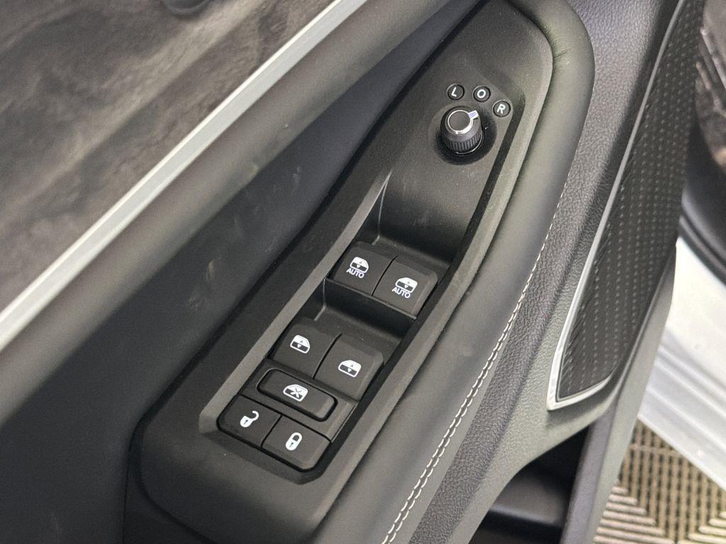 new 2026 Jeep Grand Cherokee car, priced at $50,805