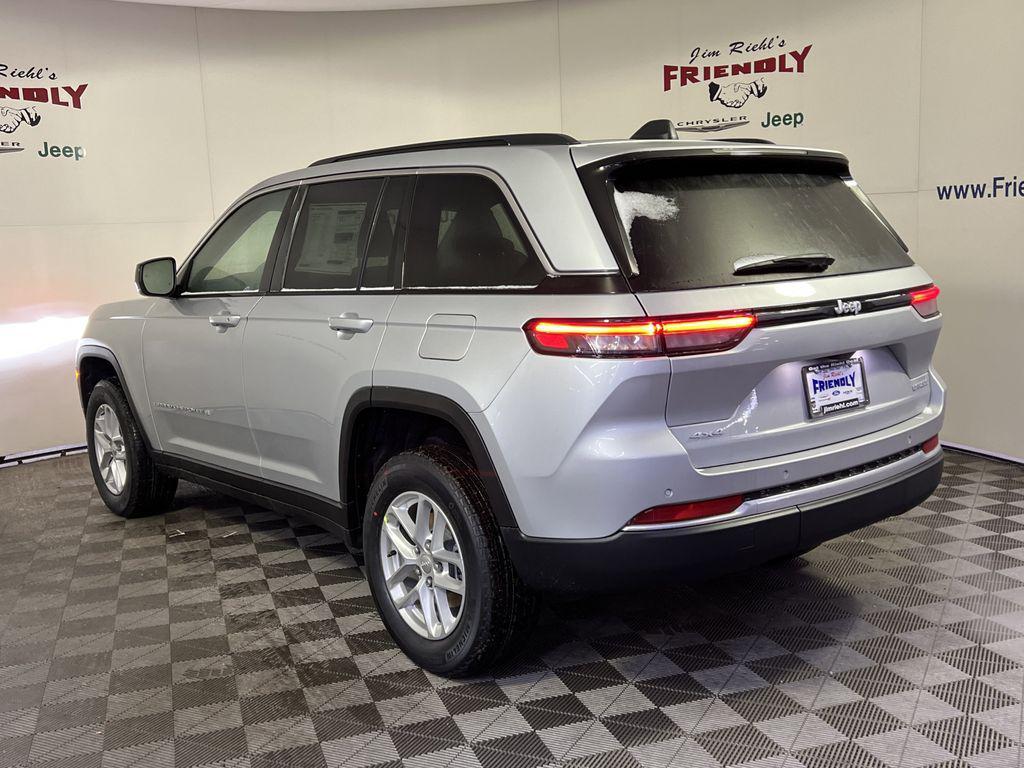 new 2025 Jeep Grand Cherokee car, priced at $35,244