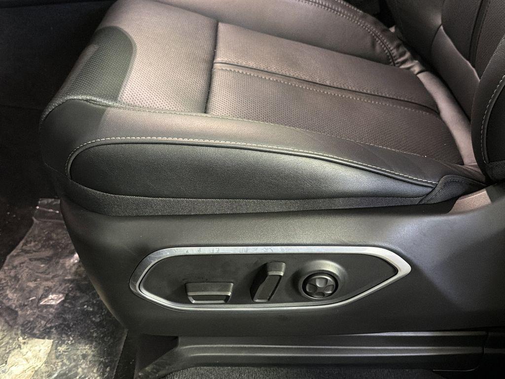 new 2026 Jeep Grand Wagoneer car, priced at $78,650