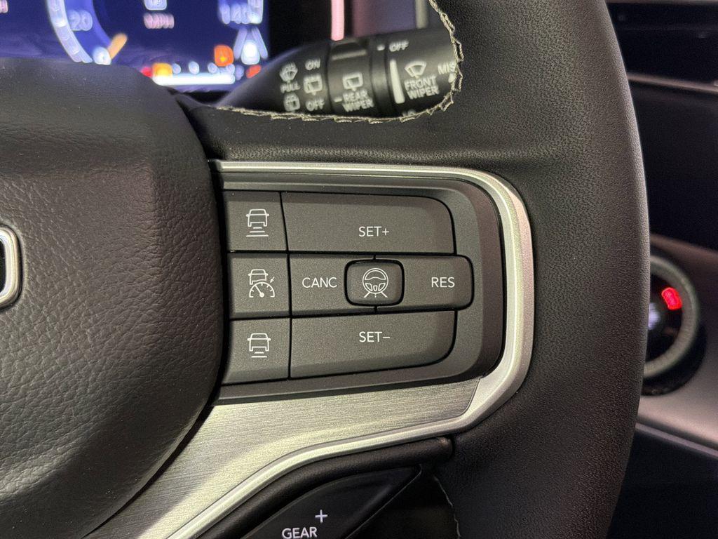 new 2026 Jeep Grand Wagoneer car, priced at $78,650