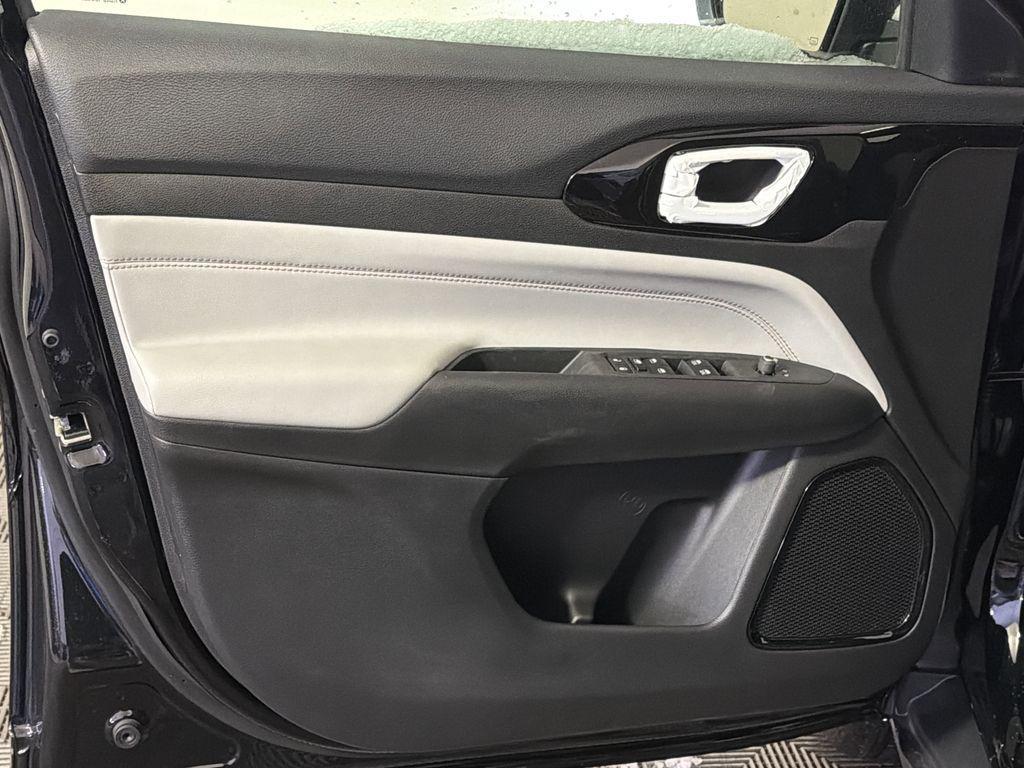 new 2026 Jeep Compass car, priced at $28,156