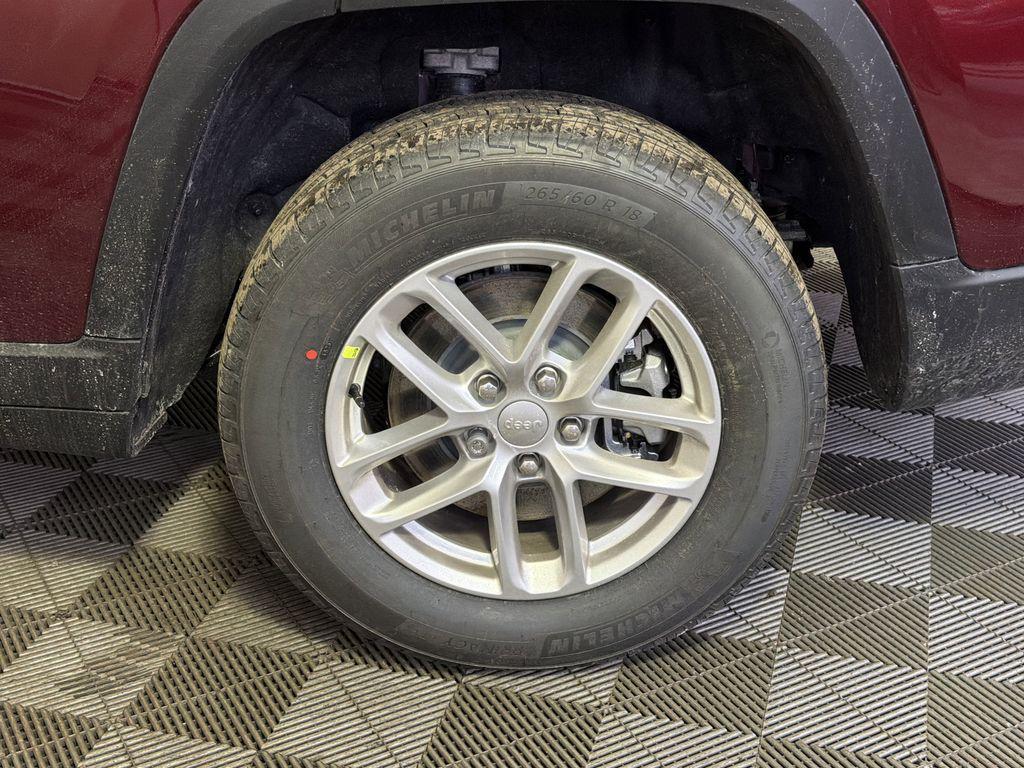 new 2025 Jeep Grand Cherokee L car, priced at $36,642