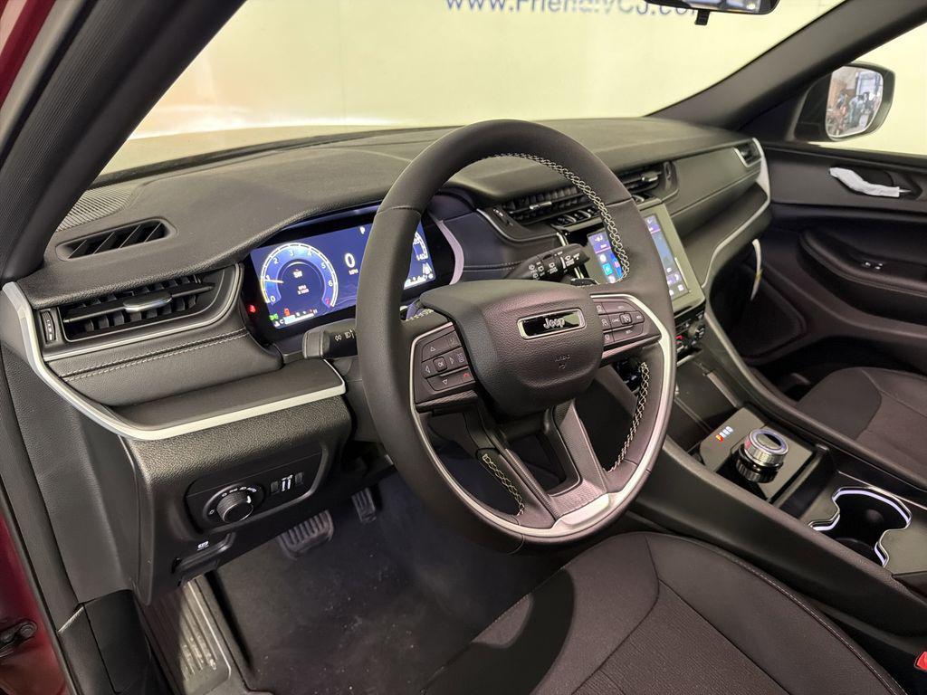 new 2025 Jeep Grand Cherokee L car, priced at $36,642