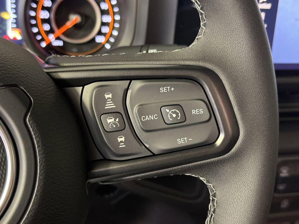 new 2026 Jeep Gladiator car, priced at $44,921