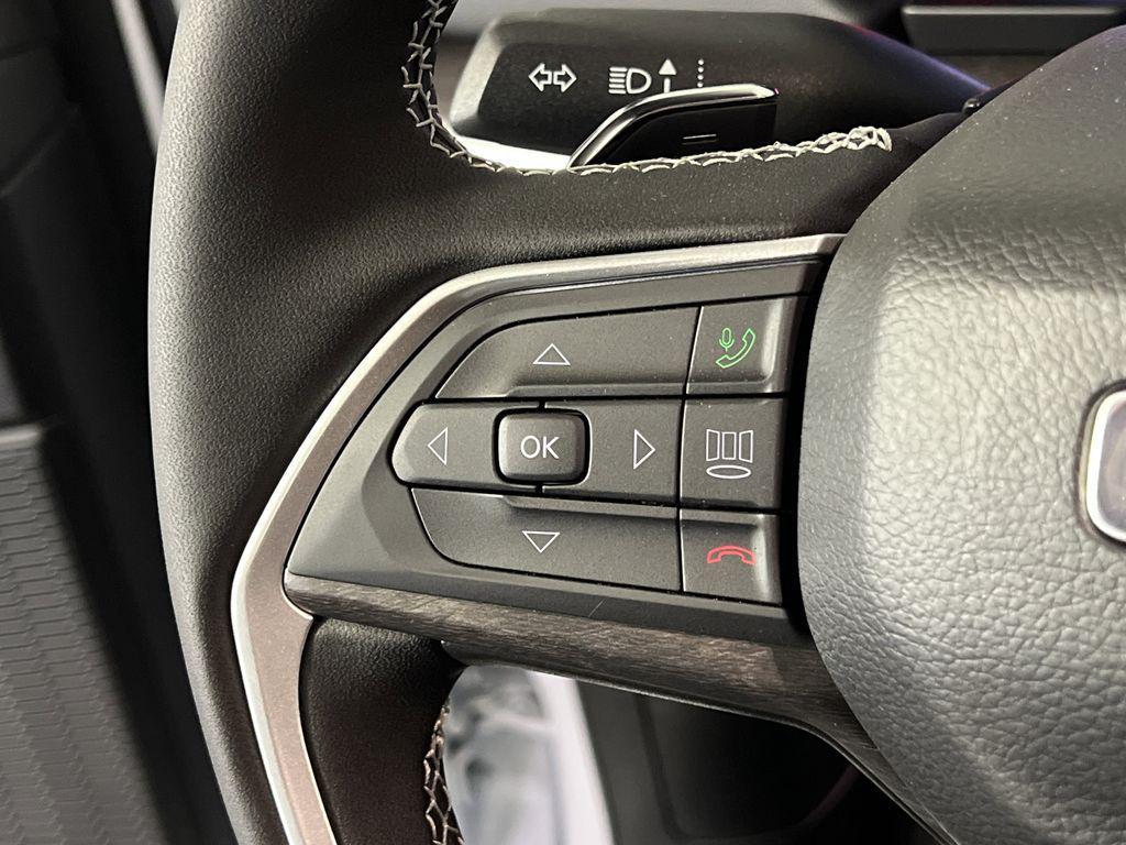 new 2025 Jeep Grand Cherokee car, priced at $44,943