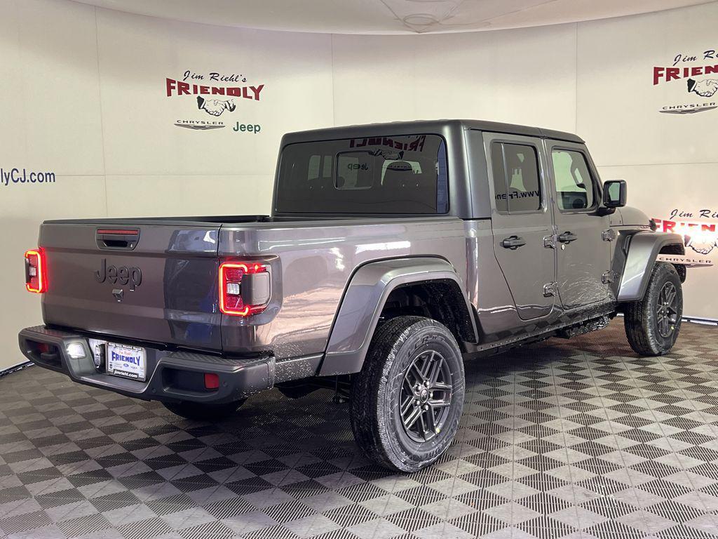 new 2026 Jeep Gladiator car, priced at $44,469