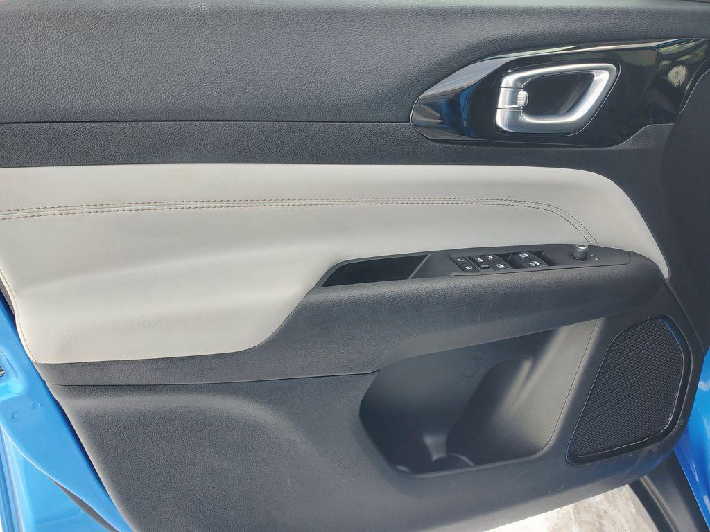 used 2025 Jeep Compass car, priced at $24,002