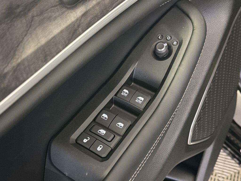 new 2026 Jeep Grand Cherokee car, priced at $50,805