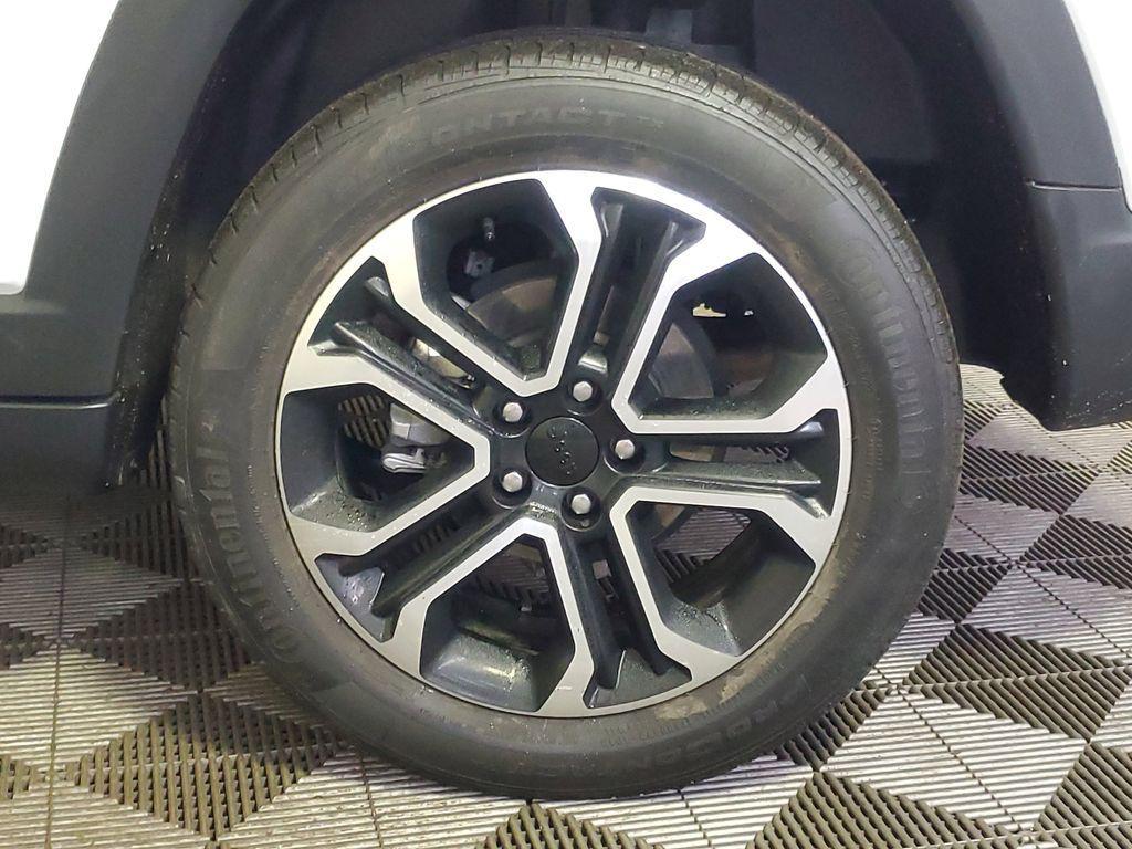 used 2023 Jeep Compass car, priced at $20,640