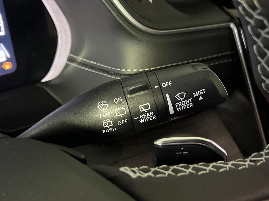 new 2025 Jeep Grand Cherokee car, priced at $37,974