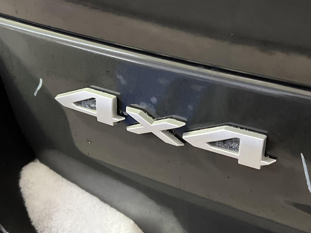 new 2025 Jeep Grand Cherokee car, priced at $34,602